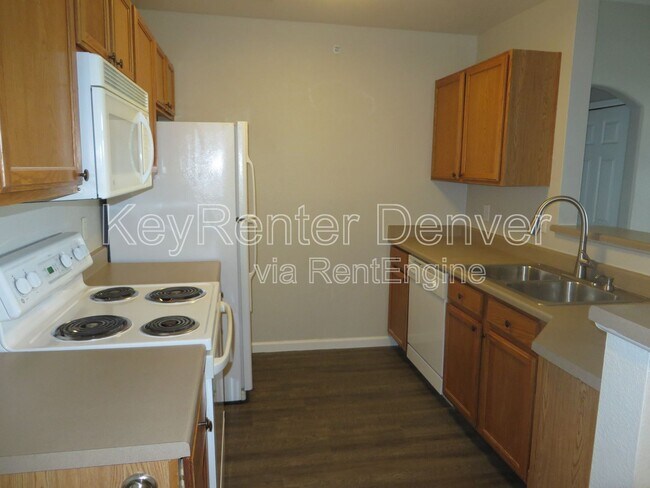 Foto del edificio - 7440 S Blackhawk St