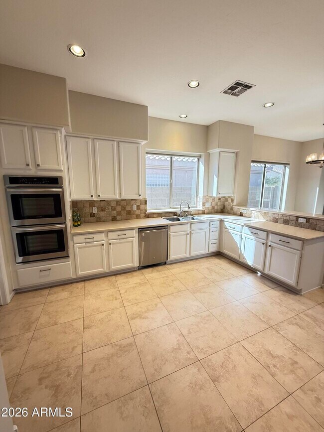 Foto del edificio - 7670 E Quill Ln