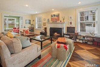 Building Photo - 13 Birch St