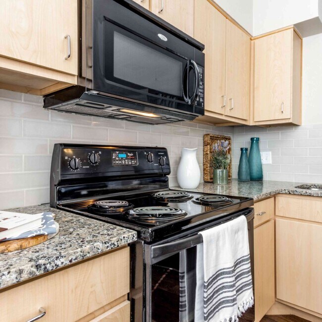 The Links at Plum Creek Apartments in Castle Rock, CO