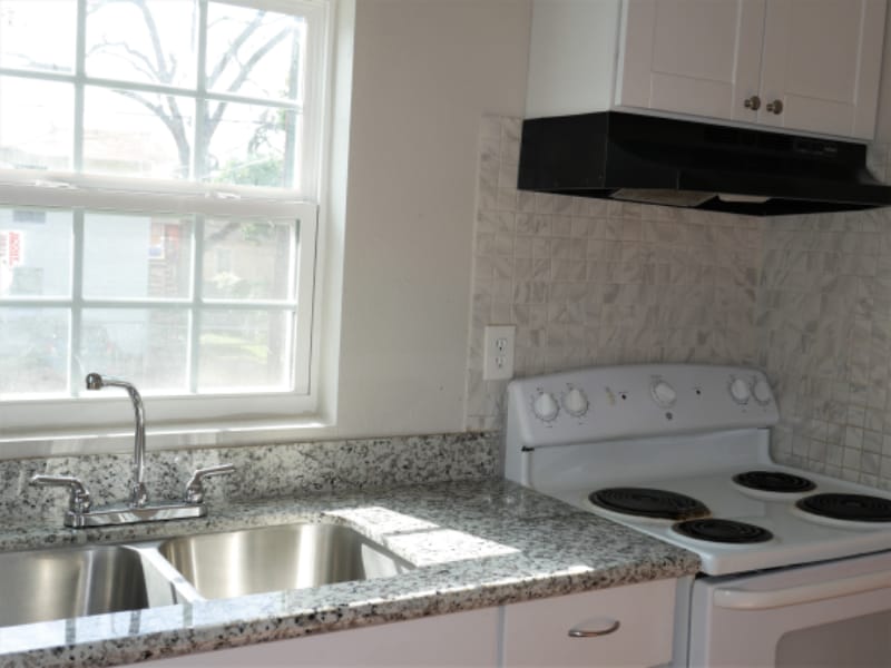 Photo - 408 N 67th St