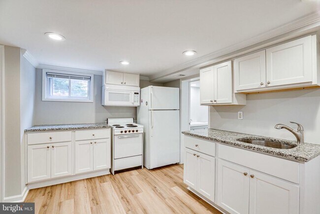 Foto del edificio - 1519 N Stafford St
