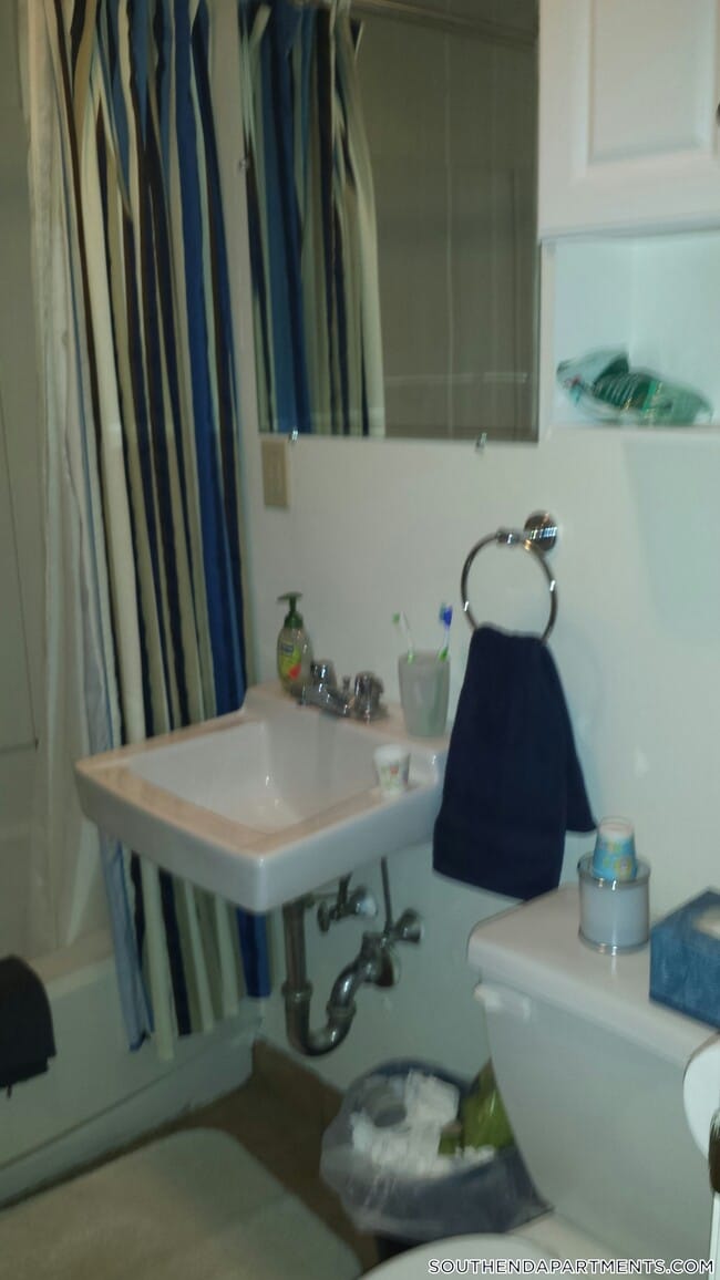 Foto del edificio - 461 Massachusetts Ave