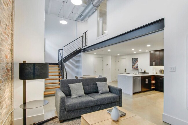 Foto del edificio - 822 Howard Ave