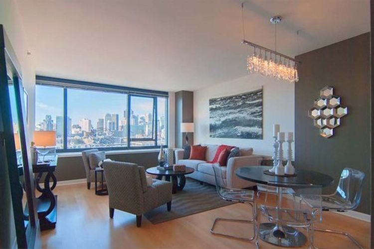 Foto principal - South Beach - 1 BR, 1BA Condo 814 Sq. Ft. ...