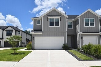 Building Photo - 27823 Western Crk Ct