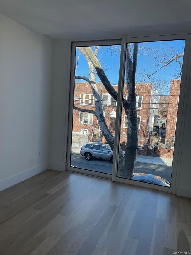 Building Photo - 19-14 21st Rd