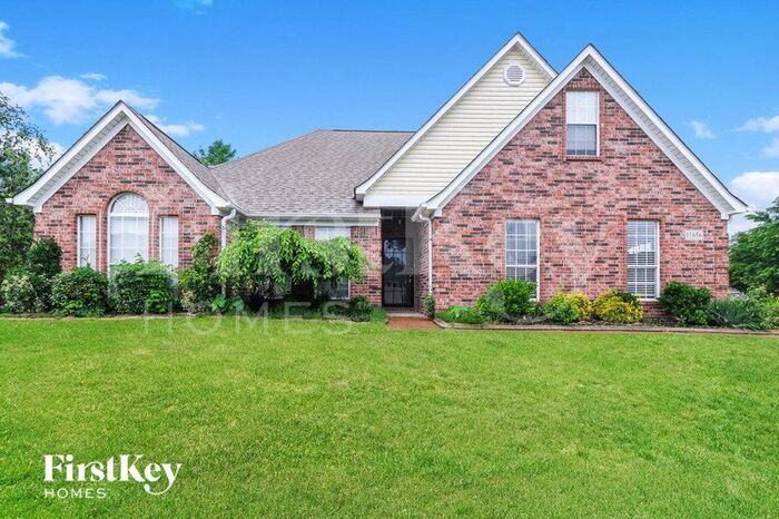 Foto principal - 11656 Bitter Bush Ln