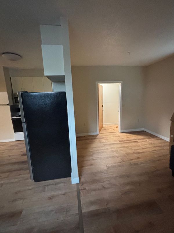 Foto del edificio - 74 Boston Post Rd