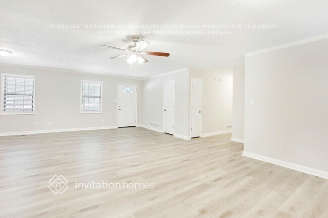 Foto del edificio - 1153 Midway Rd