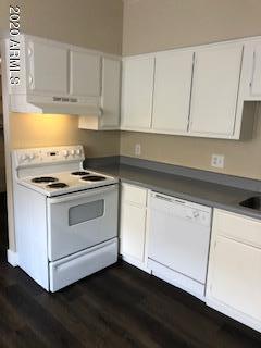 Building Photo - 2808 E Le Marche Ave