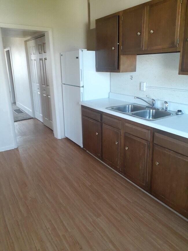 Kitchen - 349 Washington St