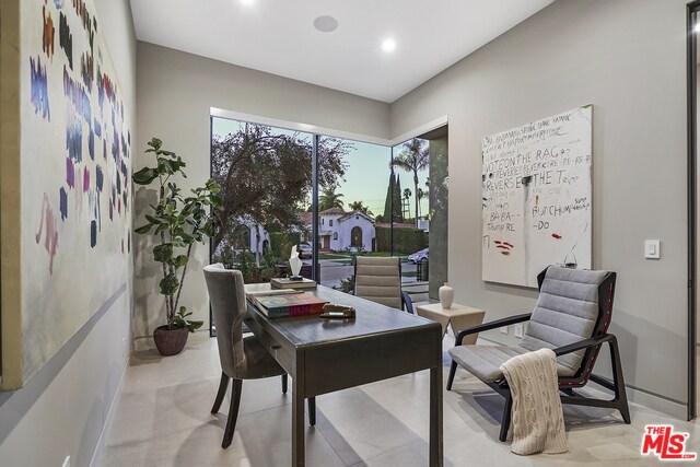 Foto del edificio - 356 N Harper Ave