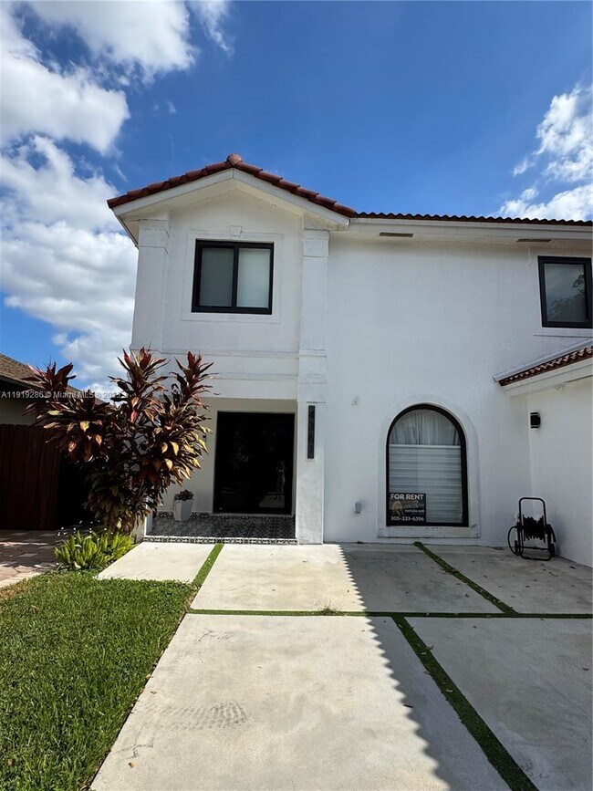 Foto del edificio - 4361 SW 147th Ct