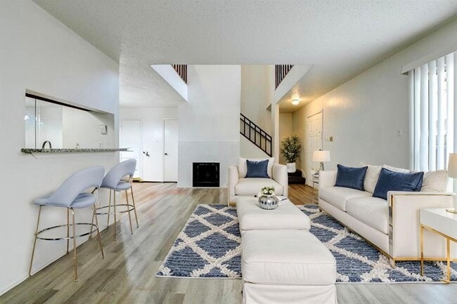 Foto del edificio - 3915 Tanglewilde St