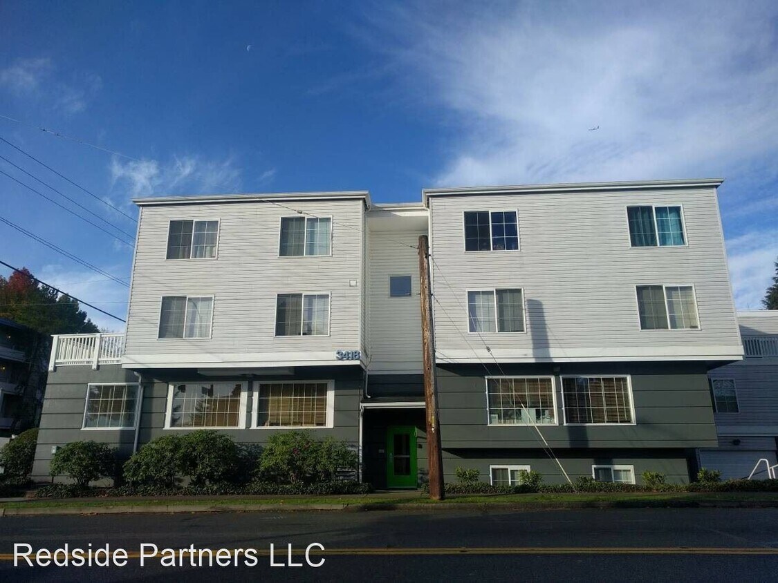 Foto principal - 3418 NE 65th St