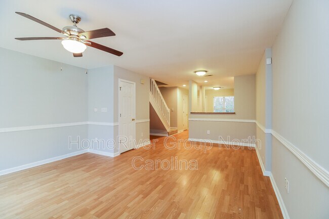 Foto del edificio - 3719 Winborne Ln