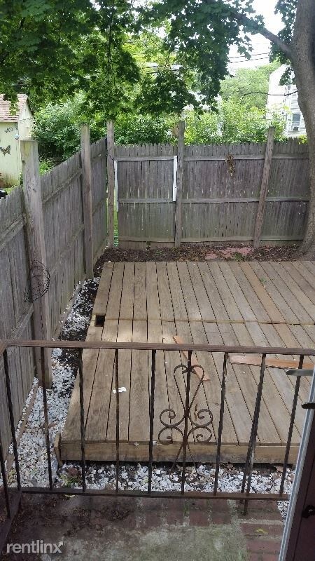 Foto del edificio - 3 br, 1 bath House - 162 Oriole Rd