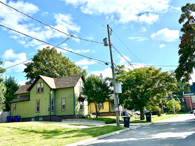 Foto del edificio - 1211 21st St