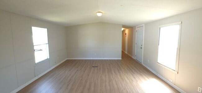 Foto del edificio - Spacious Dacula Mobile Home