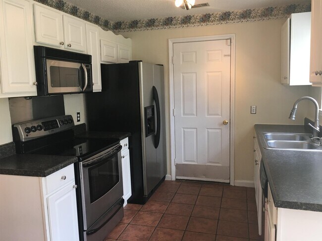 Foto del edificio - 125 E Sagebrush Ln
