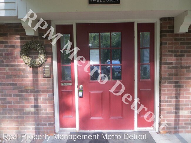 Building Photo - 2 br, 1 bath House - 149 Village Ct