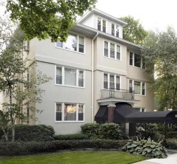 Foto principal - 157 E Walnut St