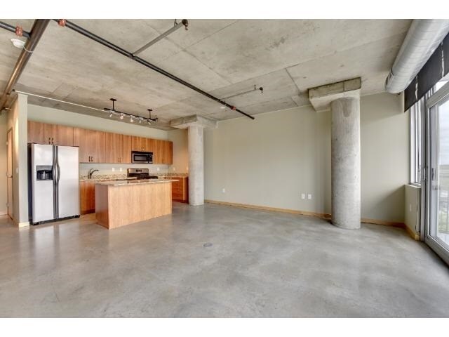 Open Concept Spacious Living & Entertaining Space - 730 N 4th St