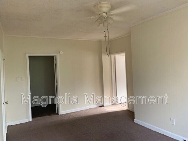 Foto del edificio - 415 E Andrews Ave