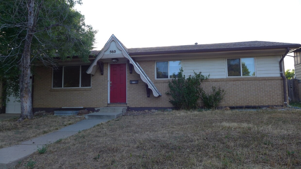 Photo - "Spacious 5-Bed Gem with Hardwood Floors at 560 South 40th Street, Boulder!"