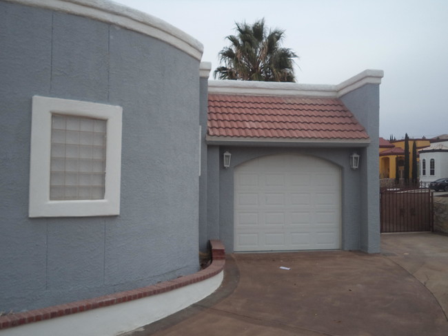 Building Photo - 6510 Franklin Cove Pl