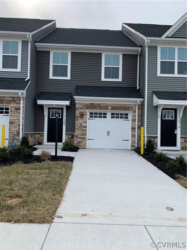 Building Photo - 3914 Grove Point Dr