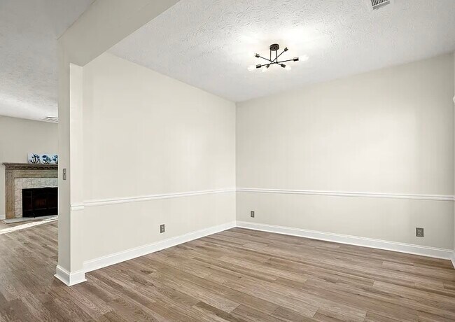 Foto del edificio - 4235 Marjorie Rd SW