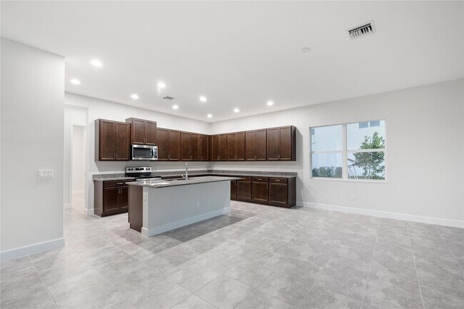 Foto del edificio - 5164 Liberty Ln