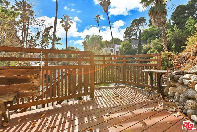 Building Photo - 4209 Glenmuir Ave