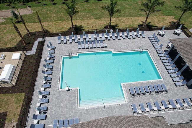 Foto del edificio - 8057 Shr Lk Dr