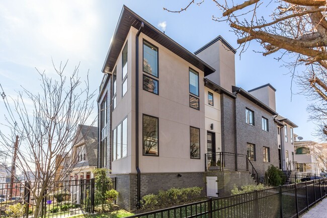 Building Photo - 38 Hilliard Ave