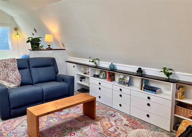 Foto del edificio - 2102 Travis Heights Blvd