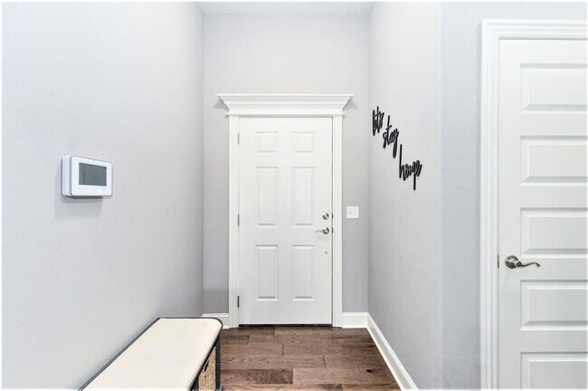 Foto del edificio - Stylish 3-Bedroom, 2-Bathroom Home for Rent!