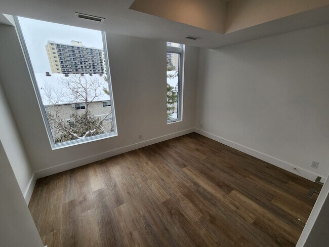 Photo du bâtiment - 841 Grenon Ave