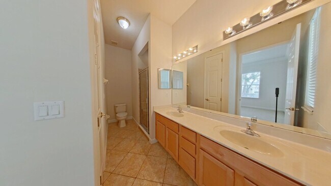 Foto del edificio - Home with water views in Patriots Landing