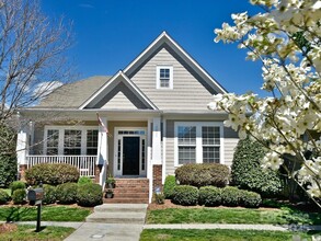 Building Photo - 17033 Carlton Way Rd