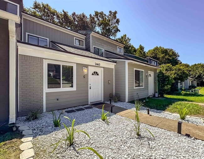 Building Photo - 2465 Talco Hills Dr