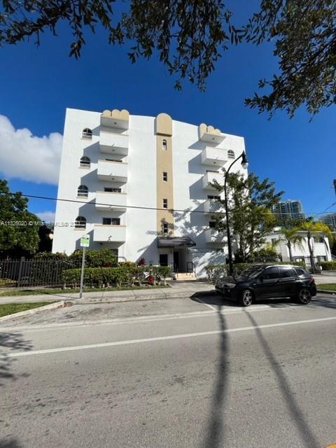 Foto del edificio - 3051 SW 27th Ave