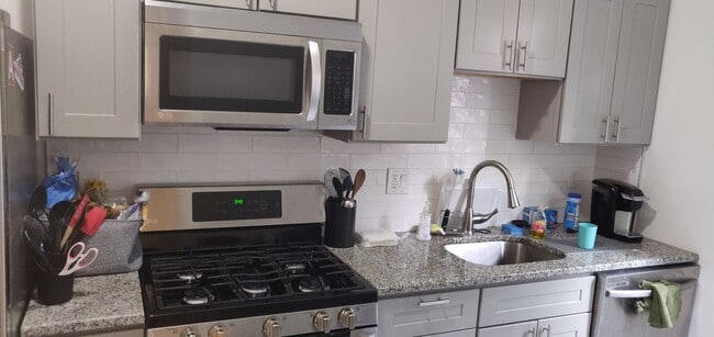 Photo - 2105 N 17th St Apartment