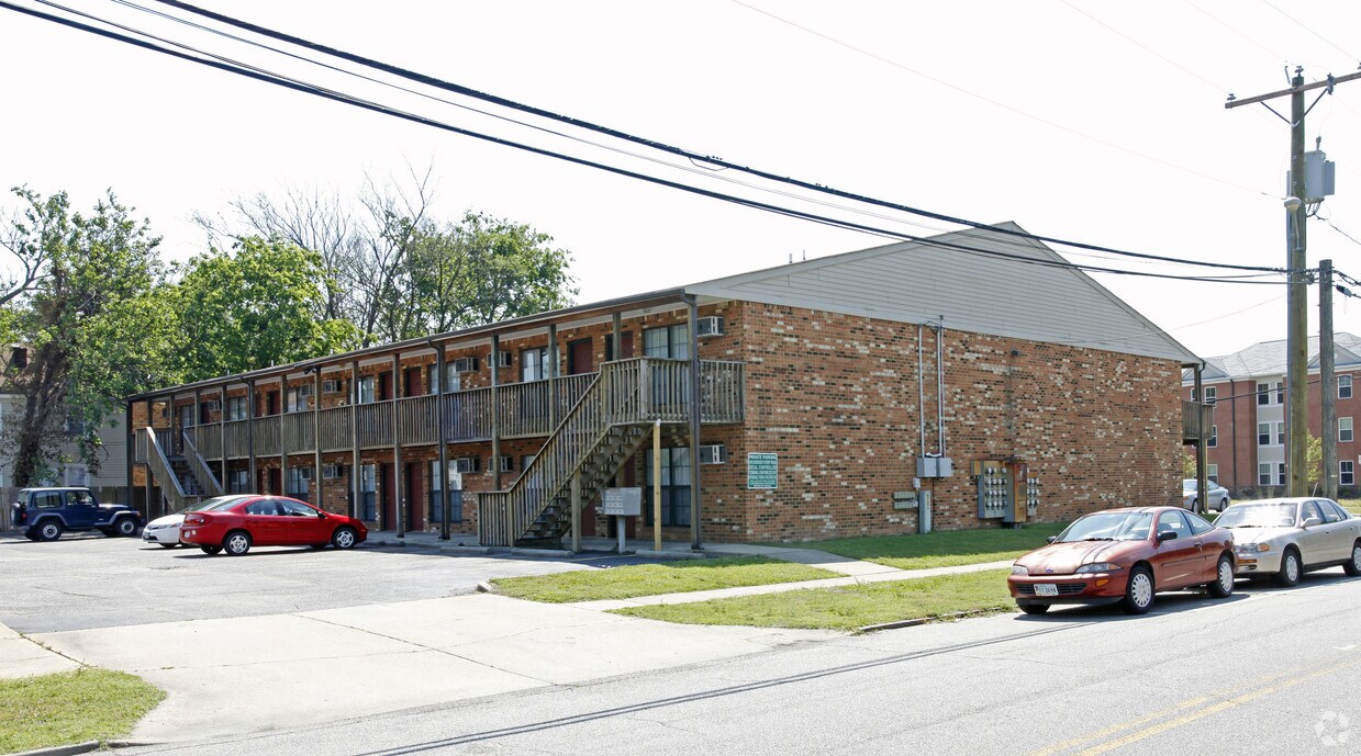 Foto del edificio - 3910 Bowden's Ferry Rd