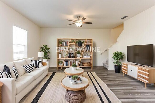 Building Photo - 93 Rowlett Pl