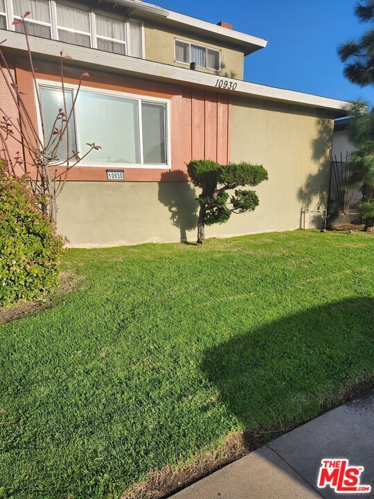 10930 Crenshaw Blvd Unit 3, Inglewood, CA 90303 Condo for Rent in Inglewood, CA