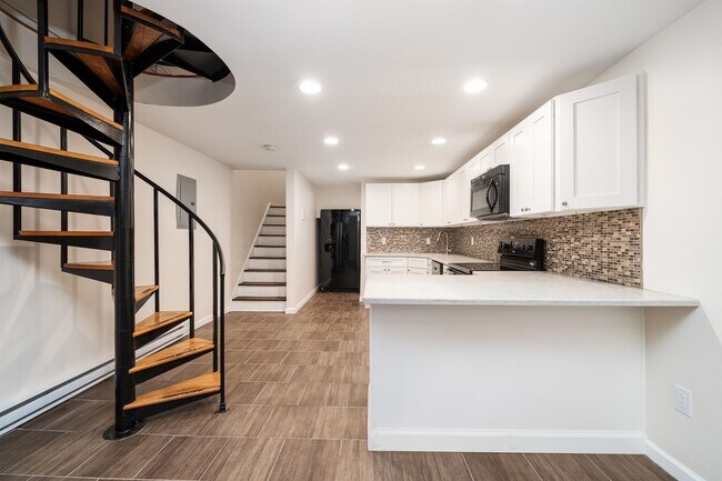 Foto del edificio - 1314 Hudson St