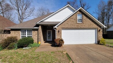 Building Photo - 75 Double Creek Dr